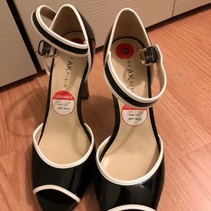 Anne Klein pumps sandals .